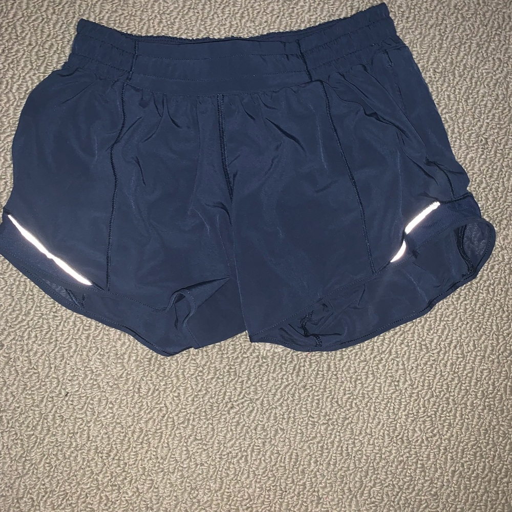 lululemon hotty hot shorts